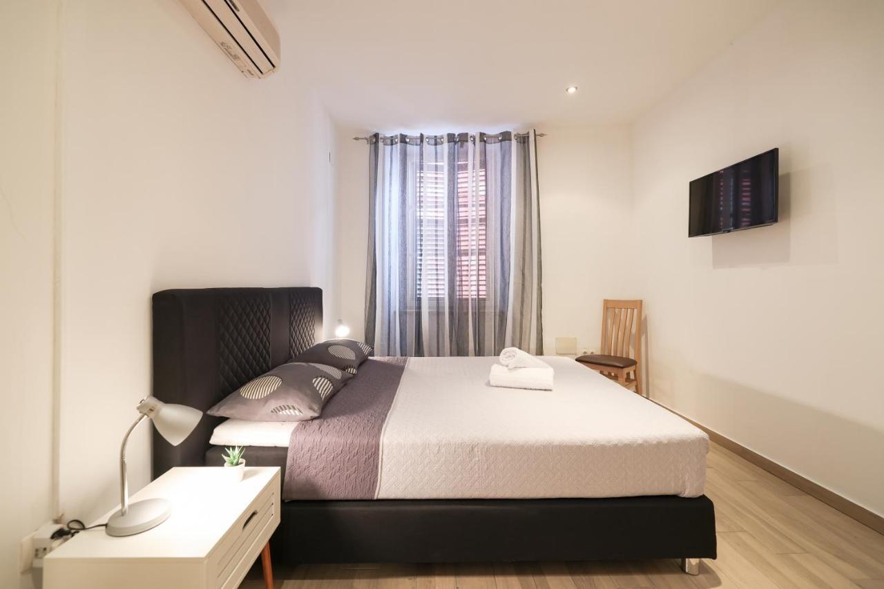 Old Town Donatello Apartment Zadar Exteriör bild