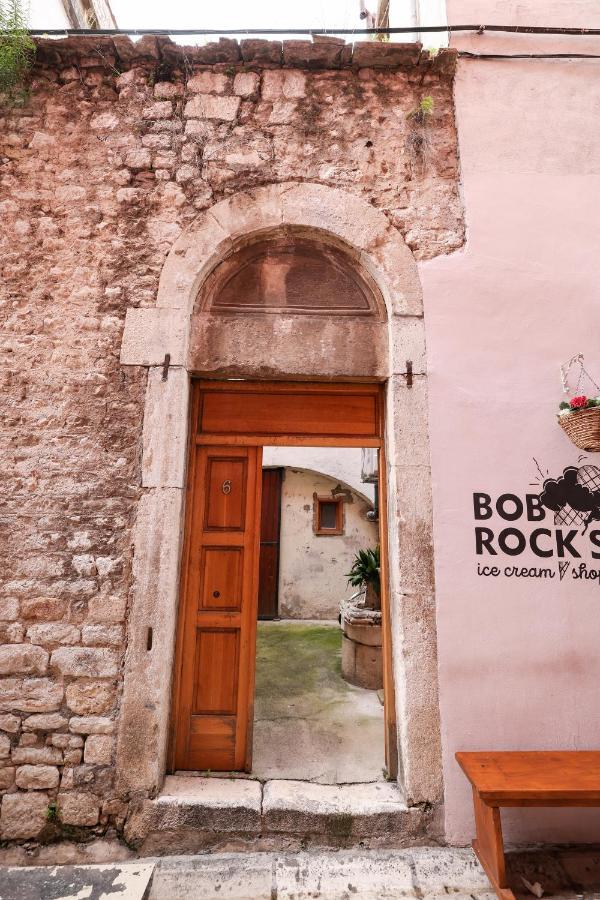 Old Town Donatello Apartment Zadar Exteriör bild