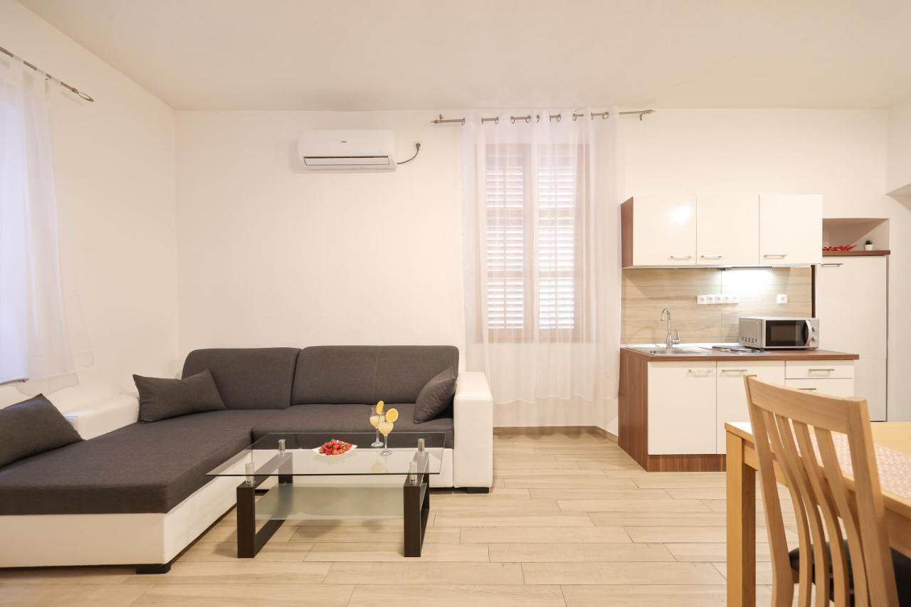 Old Town Donatello Apartment Zadar Exteriör bild