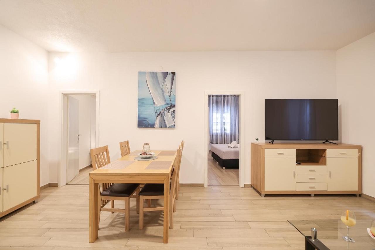 Old Town Donatello Apartment Zadar Exteriör bild
